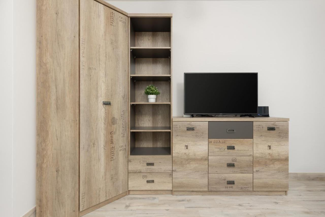 Studio Warsaw Wlochy 1 Sierpnia By Noclegi Renters Екстериор снимка