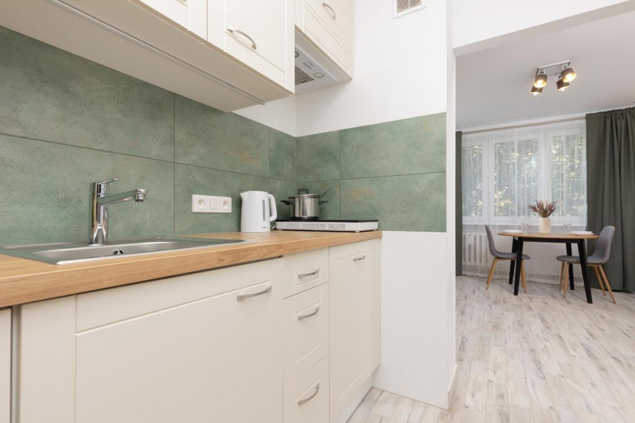 Studio Warsaw Wlochy 1 Sierpnia By Noclegi Renters Екстериор снимка